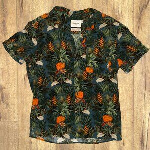 GoodFellow Green / Orange Tropical Button Down Shirt (Small)